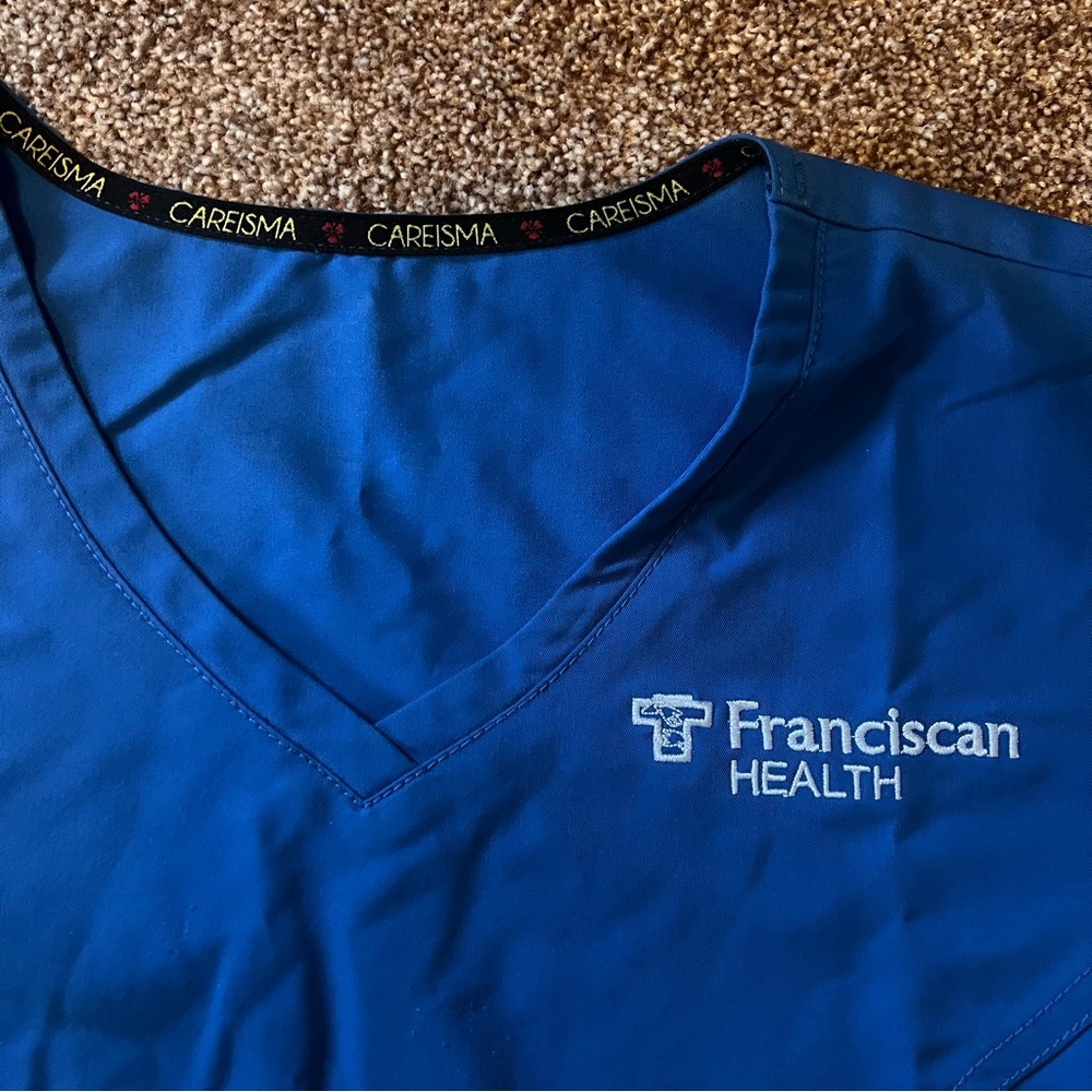 Franciscan Health Royal Blue size M